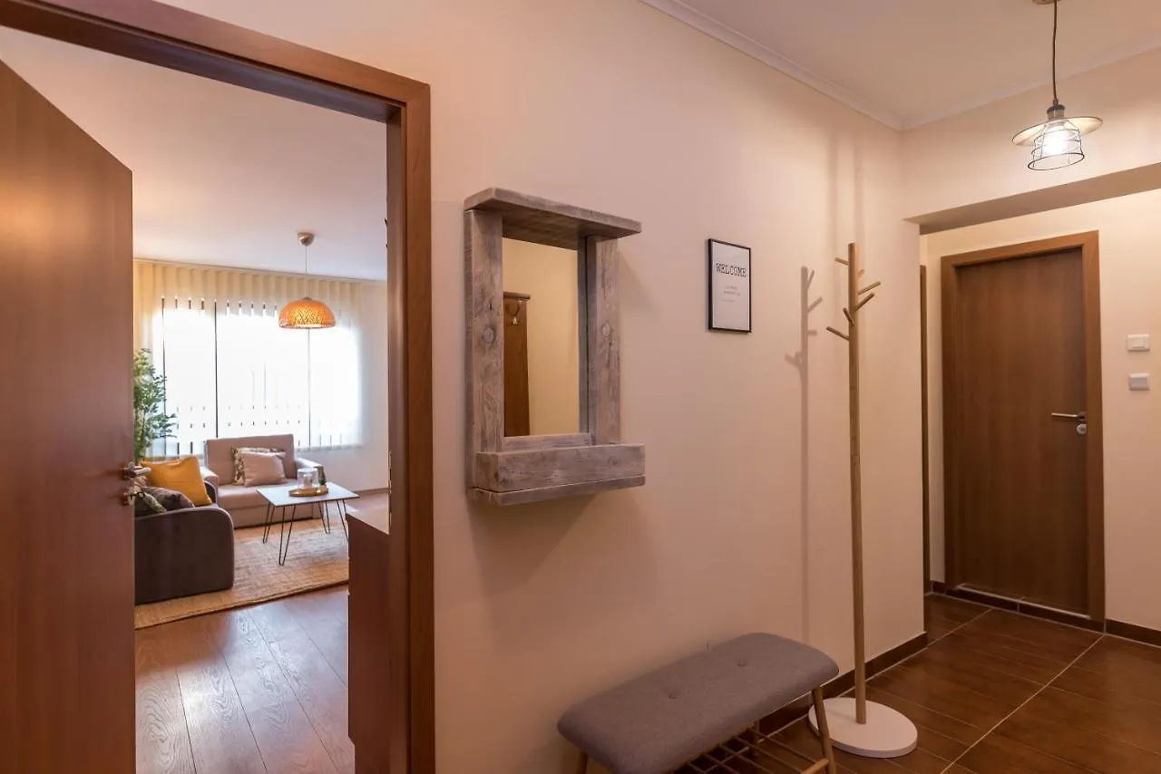 Charming Ski Apartments Near Gondola & Bar Street, Cedar Lodge 1 Complex Bansko 0*,  Bulgaria