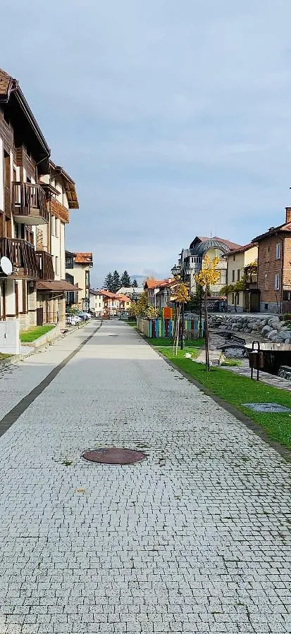 Charming Ski Apartments Near Gondola & Bar Street, Cedar Lodge 1 Complex Bansko 0*,  Bulgaria